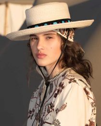 Maquiagem Dior no desfile Cruise Collection: truques para copiar já!