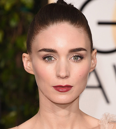 BEVERLY HILLS, CA - JANUARY 10: Actress Rooney Mara attends the 73rd Annual Golden Globe Awards held at the Beverly Hilton Hotel on January 10, 2016 in Beverly Hills, California. (Photo by Jason Merritt/Getty Images)