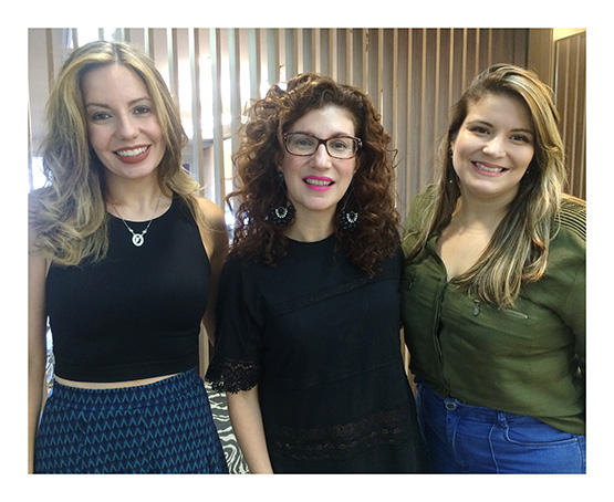 Com Fabi Monzani, blogger, maquiadora e consultora, e Yasmine Souza, jornalista.