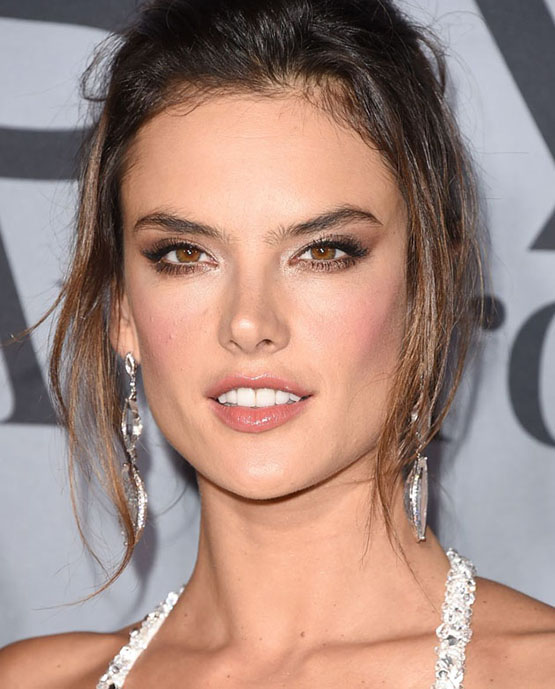 beleza-beauty-editor-blog-das-convidadas-juliana-franco-acessorios-e-beleza-alessandra-ambrosio