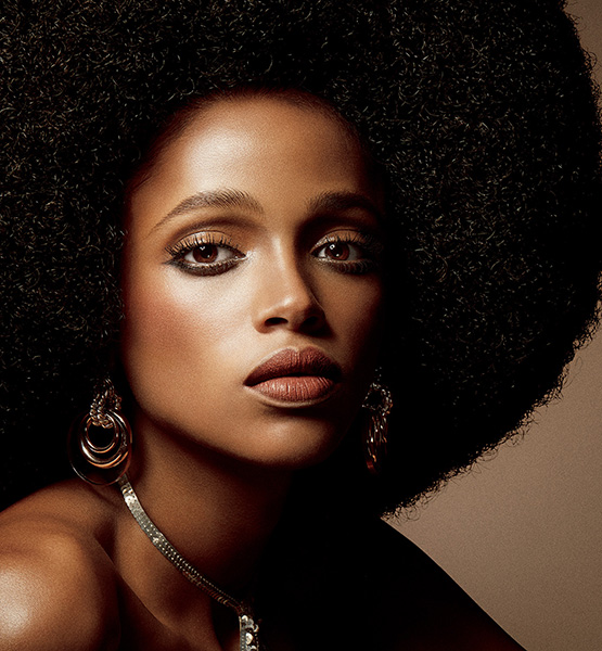 beleza-beauty-editor-maquiagem-cores-e-tendencias-negras-estrelando-campanhas-nars-boticario-mac-nars-collor-collection-modelo