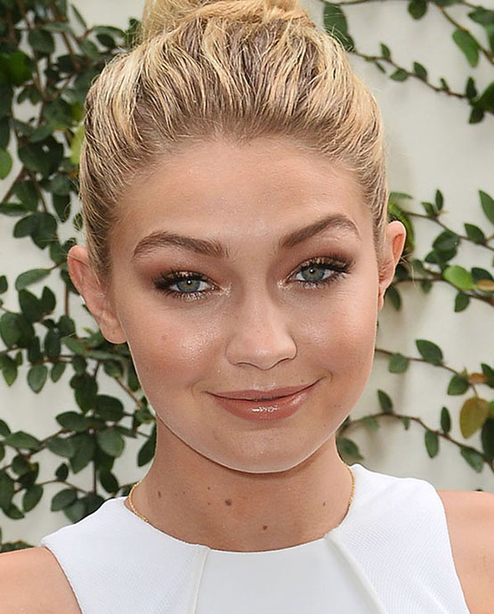 7-beleza-beauty-editor-acontece-sete-looks-de-beleza-com-gigi-hadid-w-magazine-luncheon-in-los-angeles