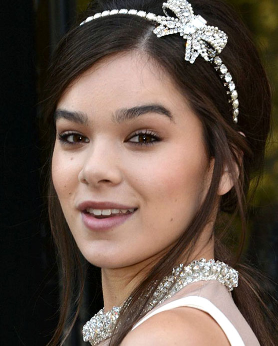 1-beleza-beauty-editor-acontece-sete-looks-com-hailee-steinfeld-miu-miu-fashion-show-at-paris-fashion-week-october-2014