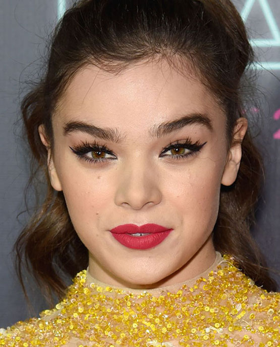 2-beleza-beauty-editor-acontece-sete-looks-com-hailee-steinfeld-nickelodeon-halo-awards-in-new-york-11-11-2016