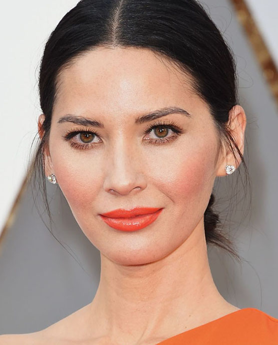 Sugestão para colação de grau – 2: Olivia Munn