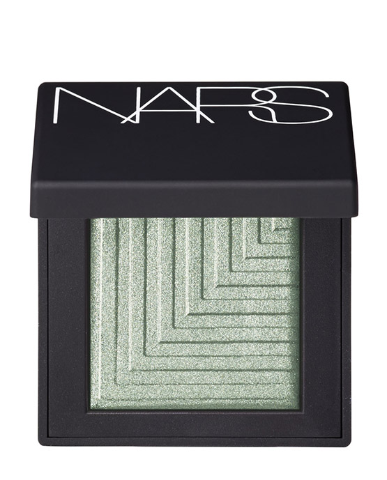 beleza-beauty-editor-maquiagem-cores-e-tendencias-tons-verdes-nars-spring-2016-color-collection-sombra-tarvos-dual-intensity-eyeshadow