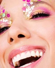 Maquiagem para Carnaval: como fazer um look de beleza para baile ou bloco