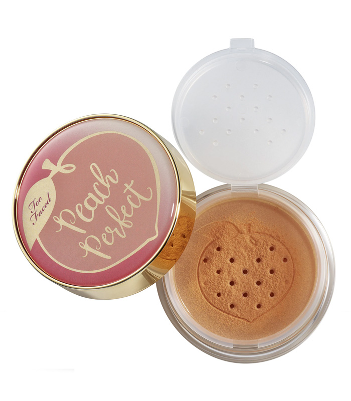 pó facial solto Too Faced em tom pêssego