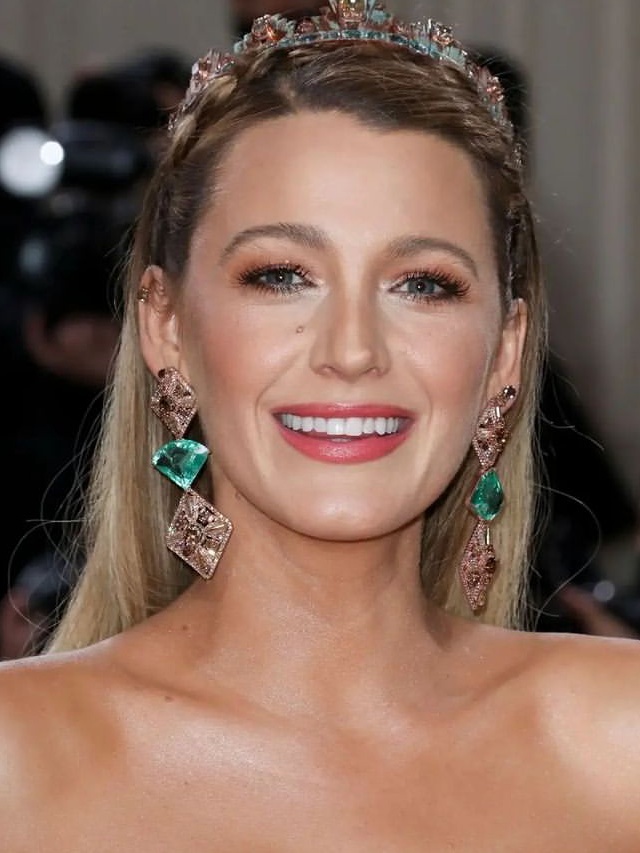 Musas da beleza: looks de Blake Lively