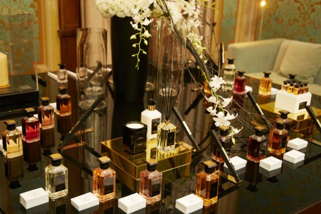 Perfumes da coleção L'Art & La Matière Guerlain